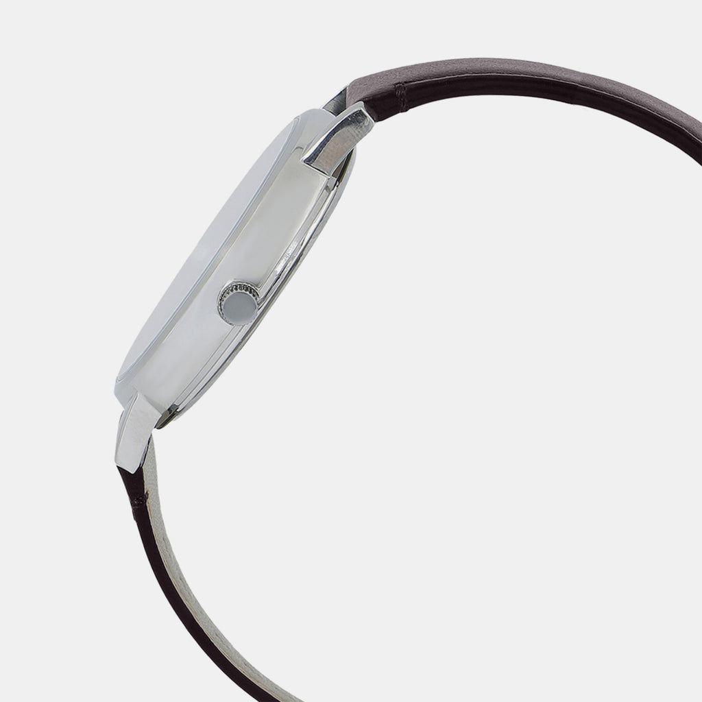 Casio 48 mm Round Quartz watch