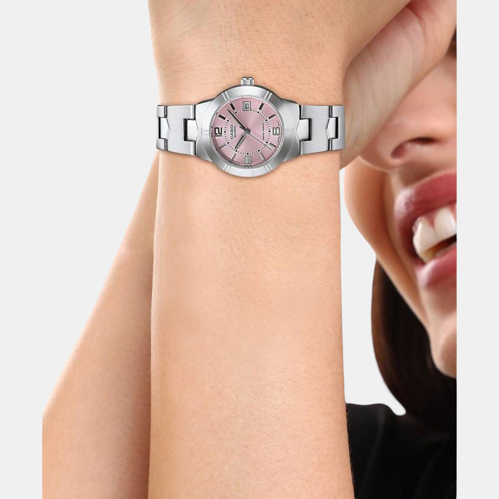 Enticer Women Quartz Pink Dial Analog Stainless Steel Watch A873