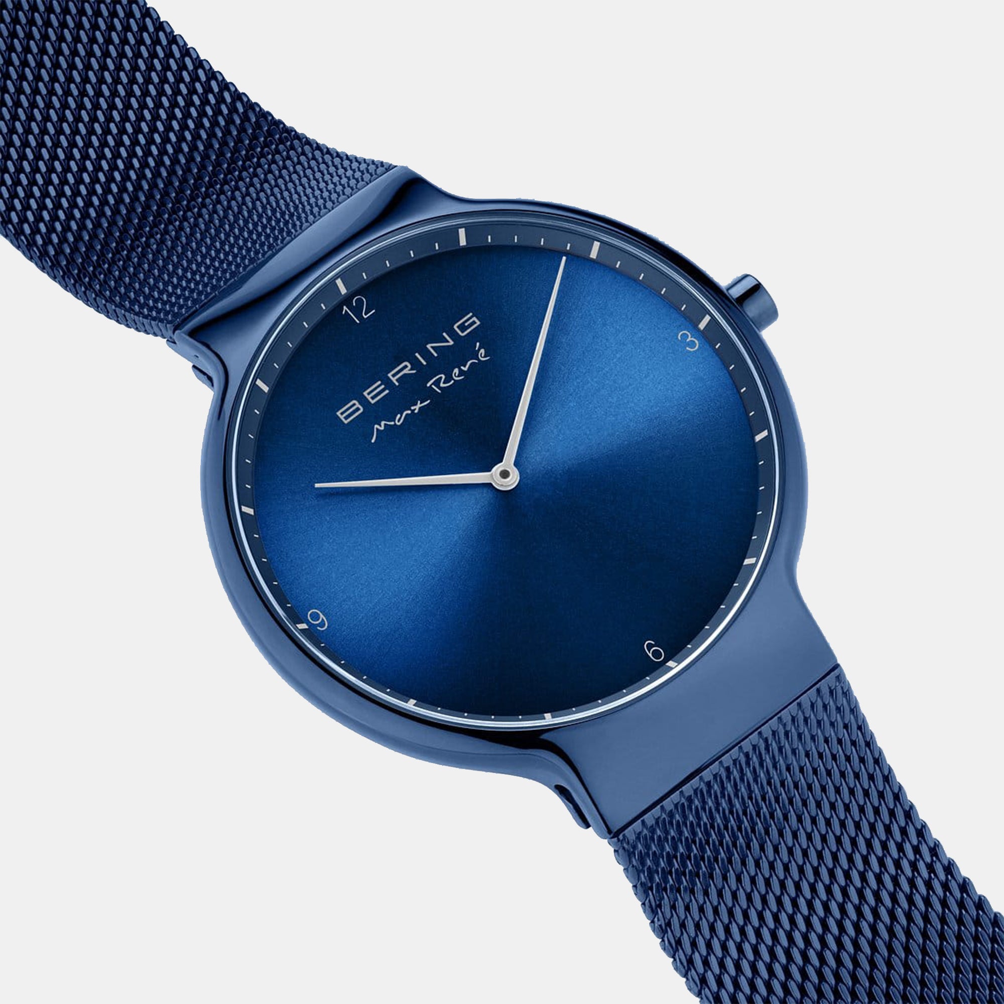 Bering Men Round Blue watch