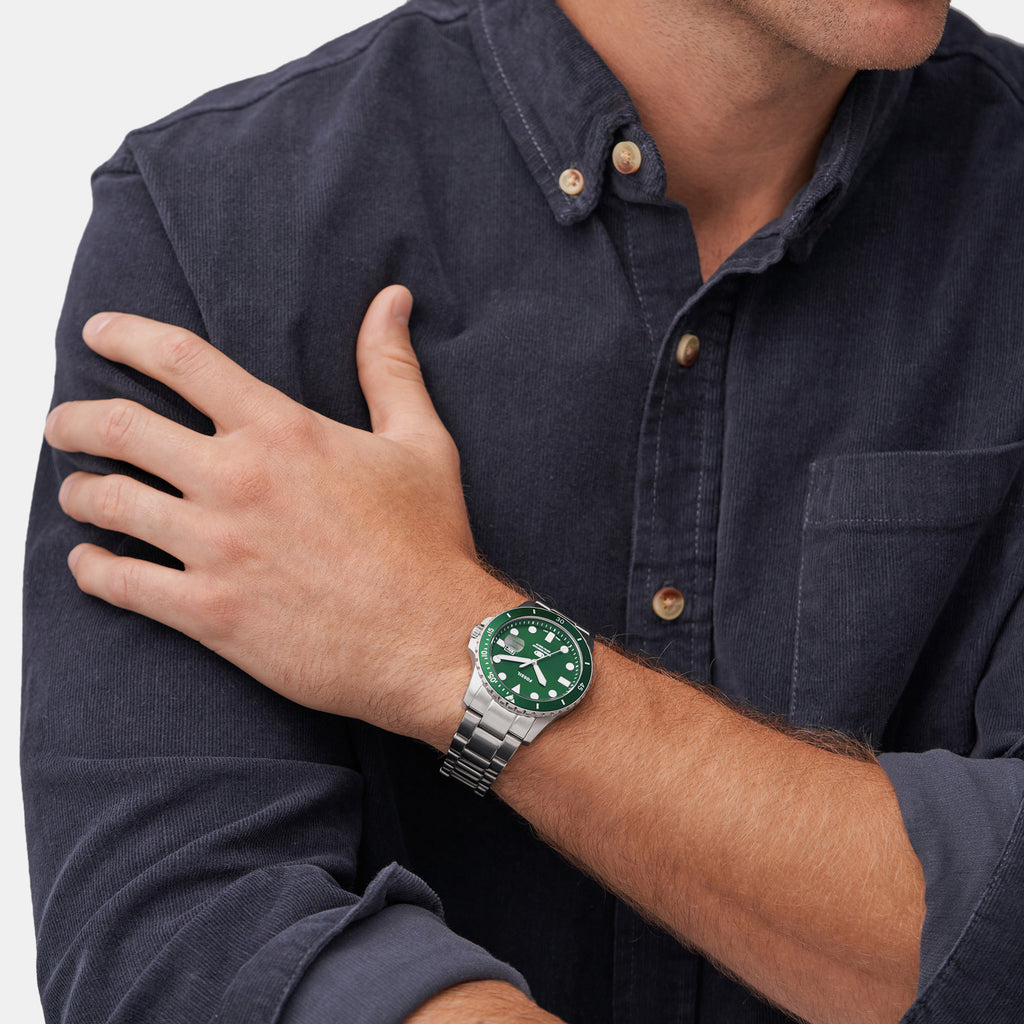 Fossil Round Quartz Analog Men watch