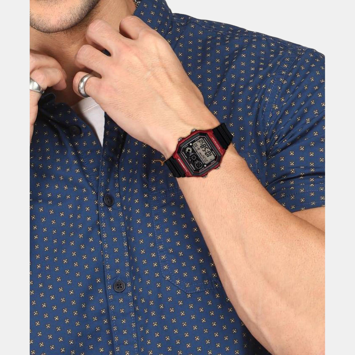 Youth Unisex Quartz Black Dial Digital Resin Watch D108