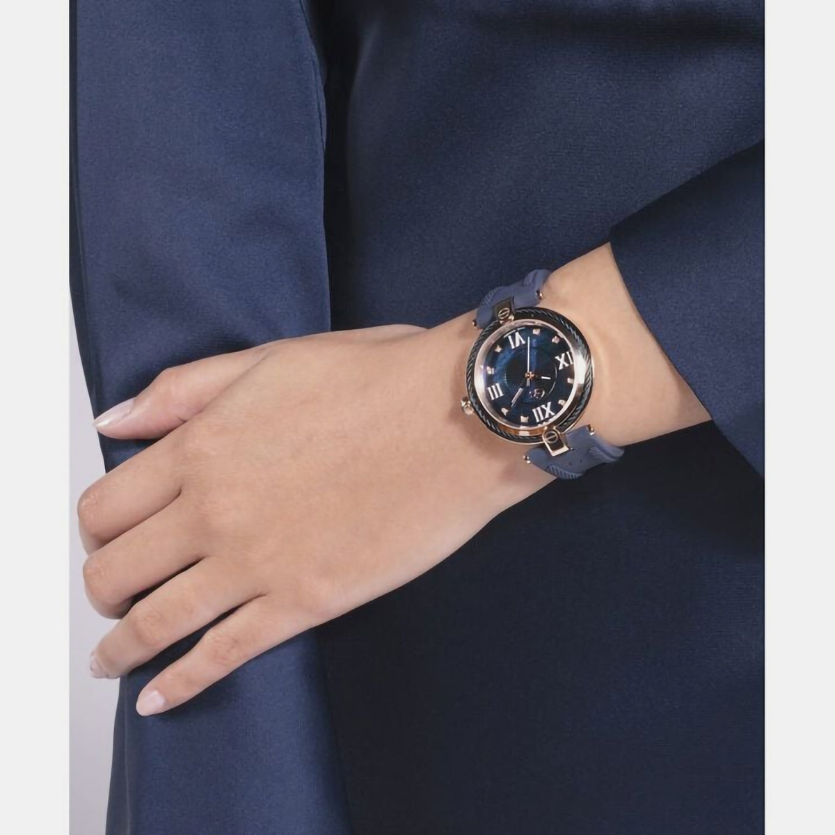 GC 36 mm Blue Quartz watch