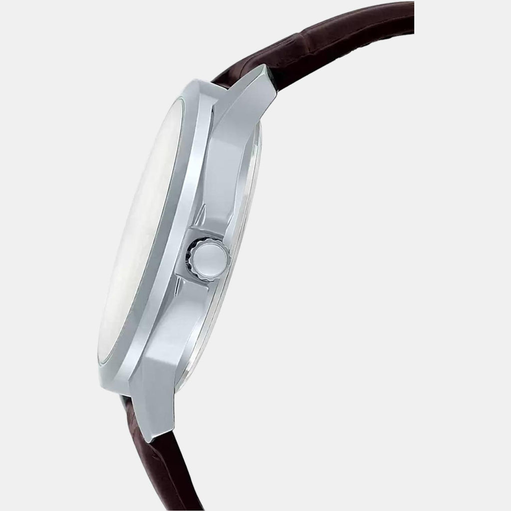 Casio Men Round White watch