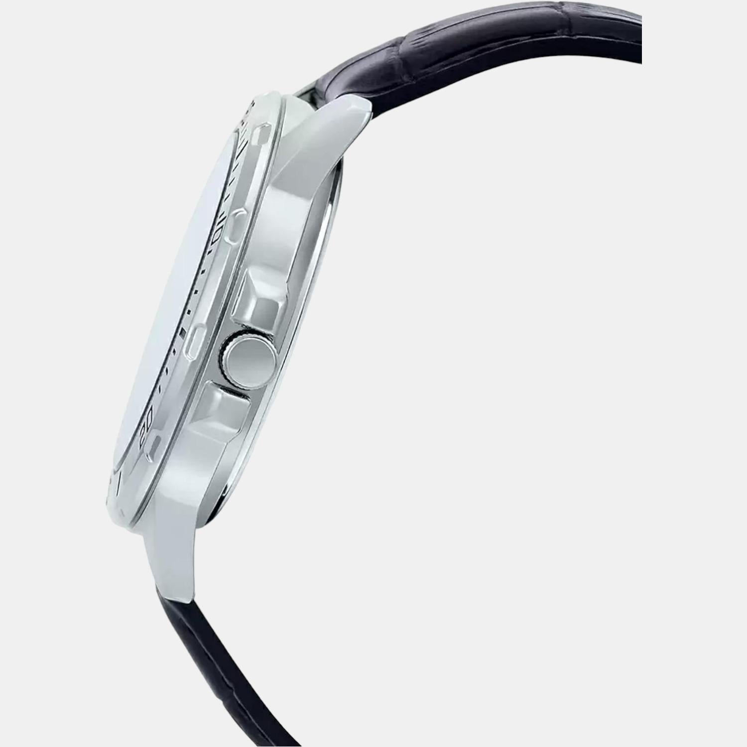 Casio Men Round Black watch