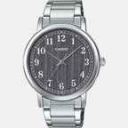 Casio 42 mm Round Quartz watch