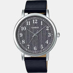 Casio 40 mm Round Quartz watch