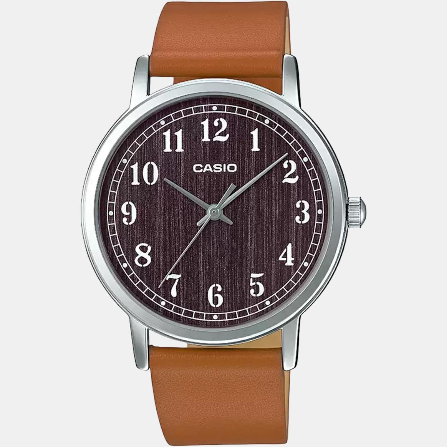 Casio 40 mm Round Quartz watch