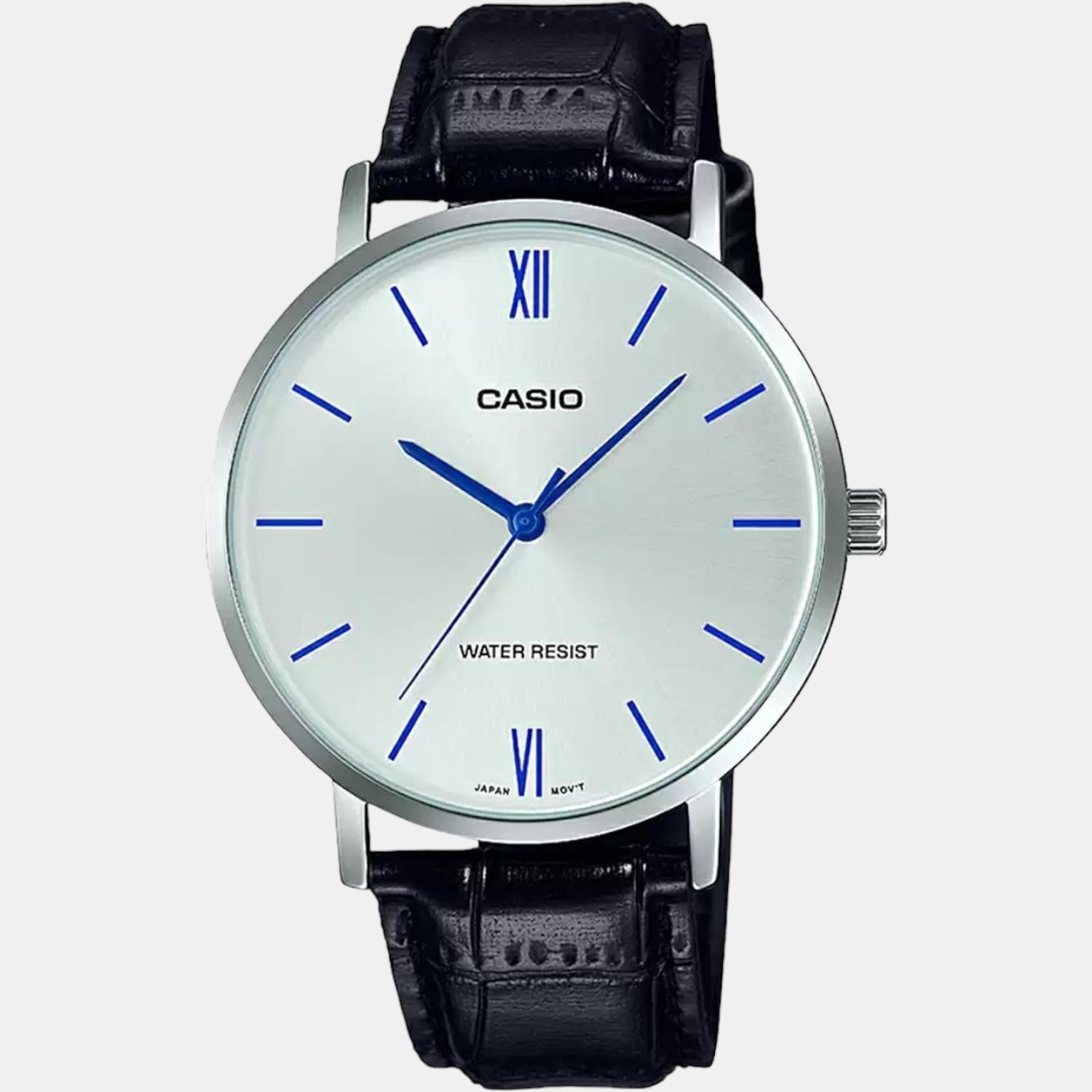 Casio 40 mm Round Quartz watch