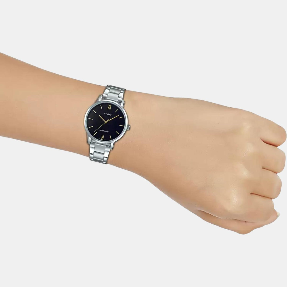 Casio Round Quartz Analog Women watch