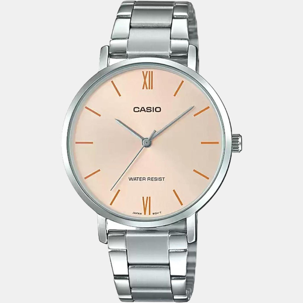 Casio 40 mm Round Quartz watch