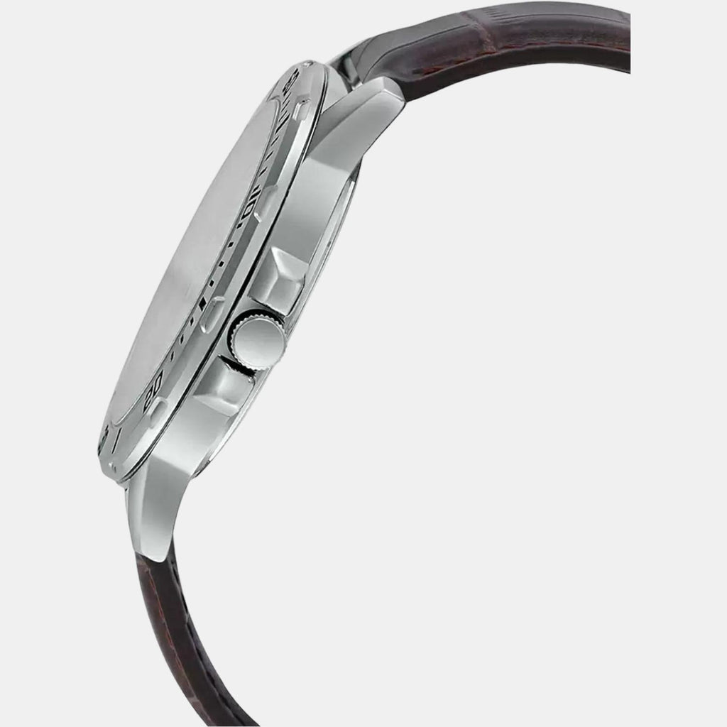 Casio Men Round Black watch