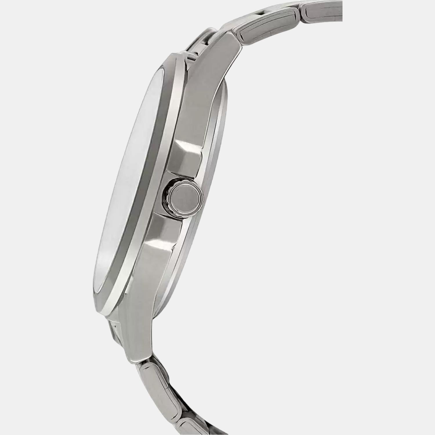 Casio Men Round Black watch