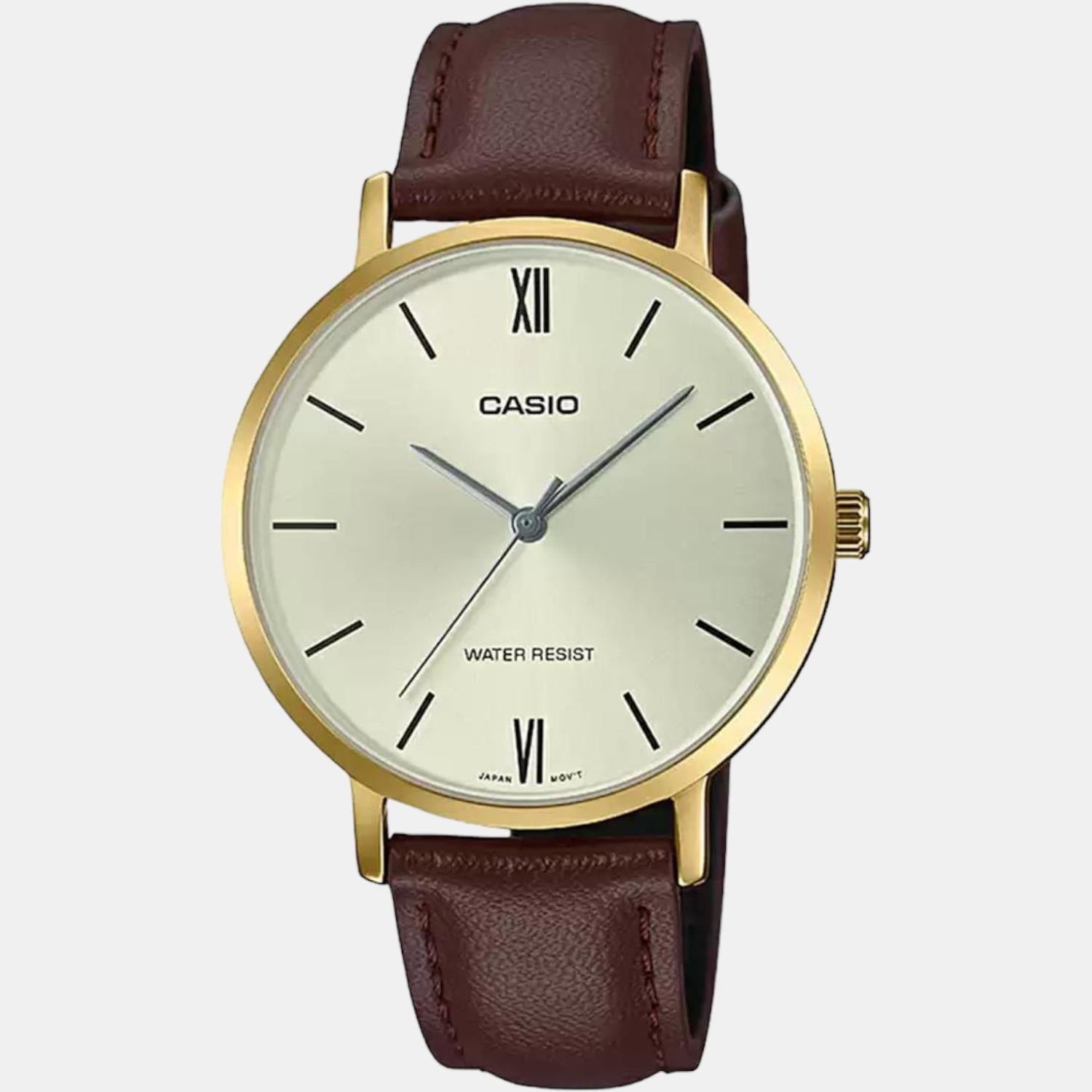 Casio 40 mm Round Quartz watch