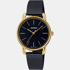 Casio 37 mm Round Quartz watch