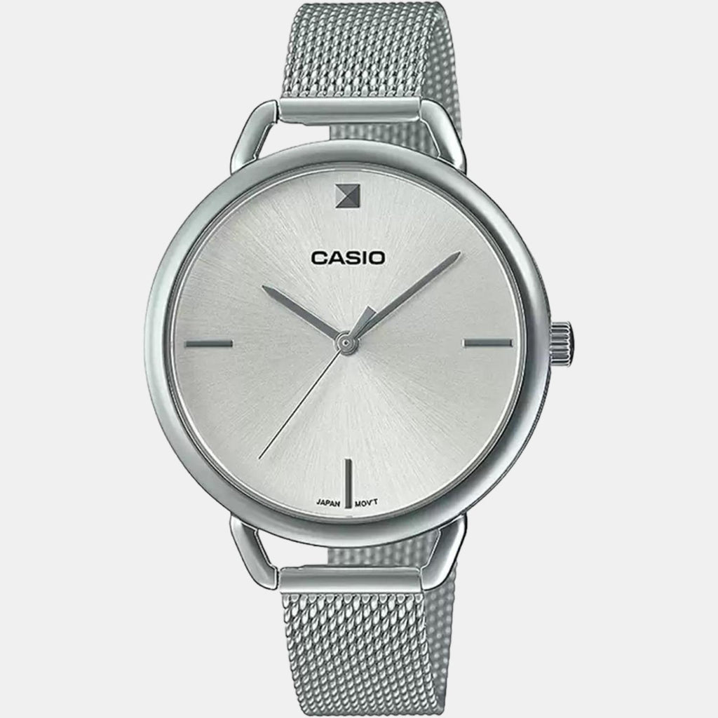 Casio 41 mm Round Quartz watch
