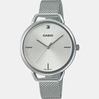 Casio 41 mm Round Quartz watch