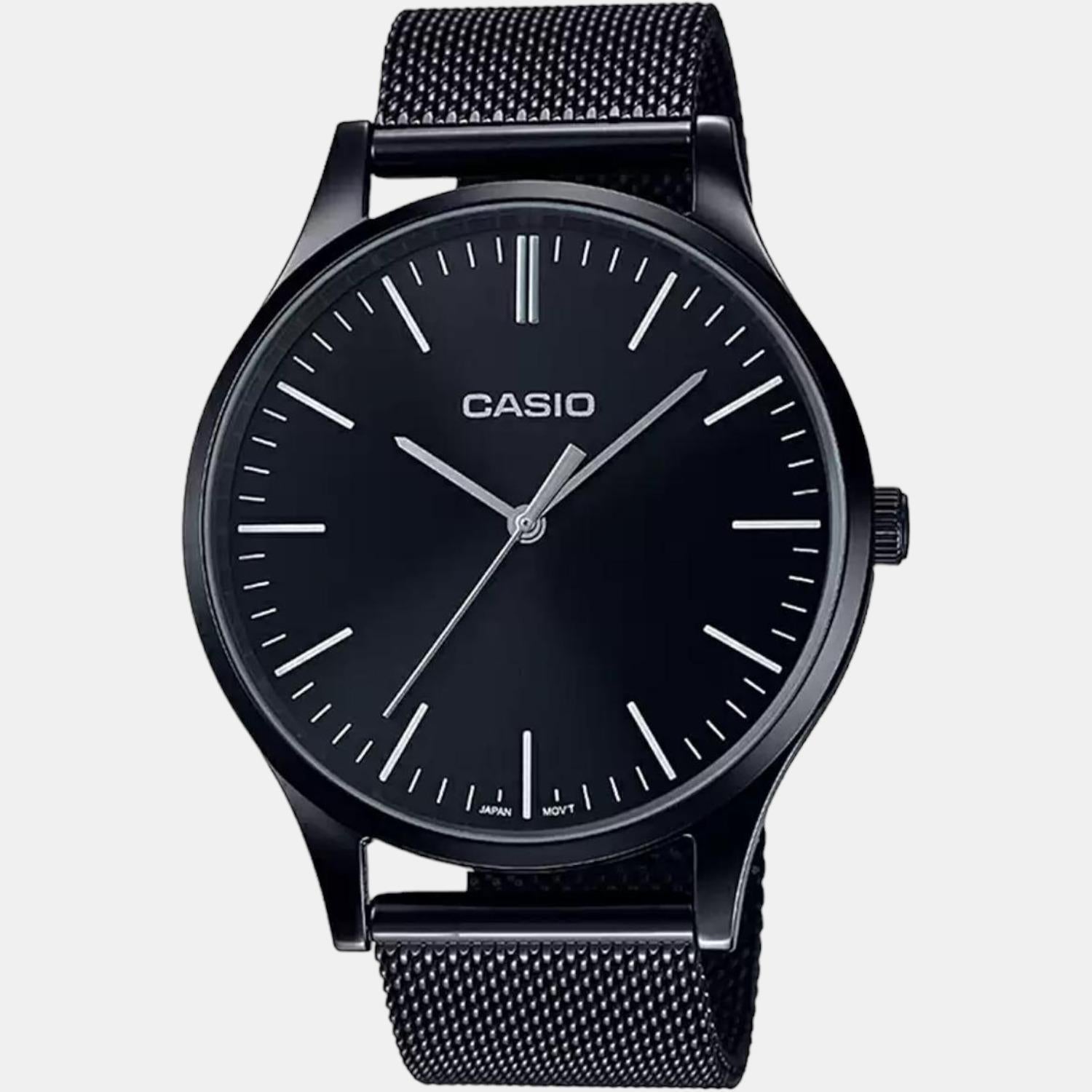 Casio 40 mm Round Quartz watch