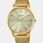 Casio 42 mm Round Quartz watch