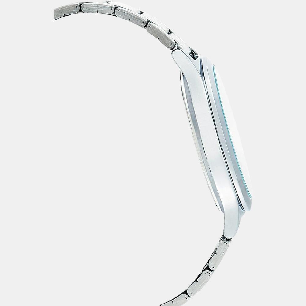 Casio Men Round Black watch