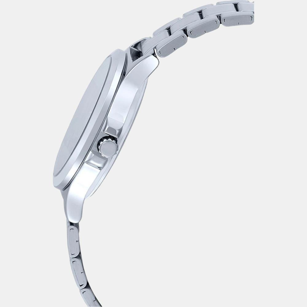 Casio 48 mm Round Quartz watch