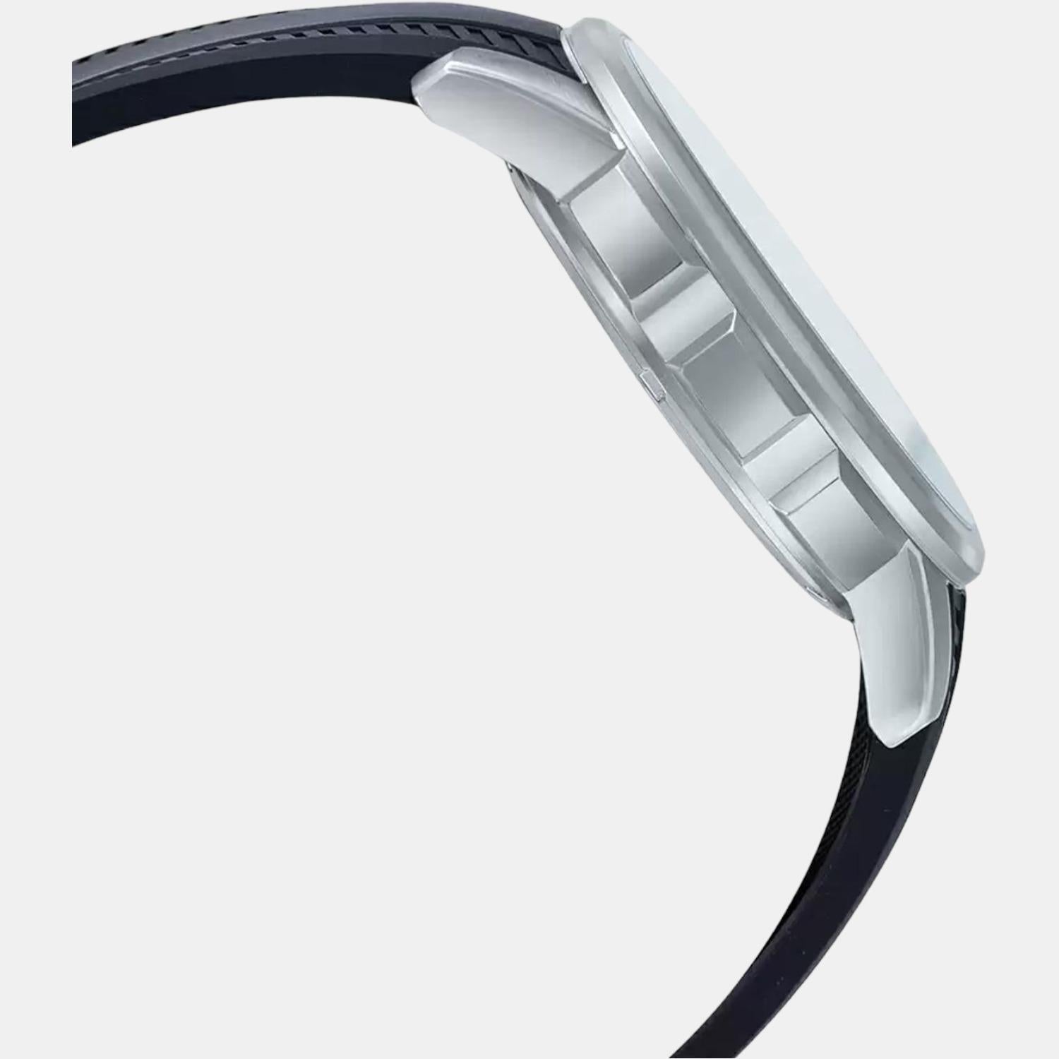 Casio Men Round Green watch