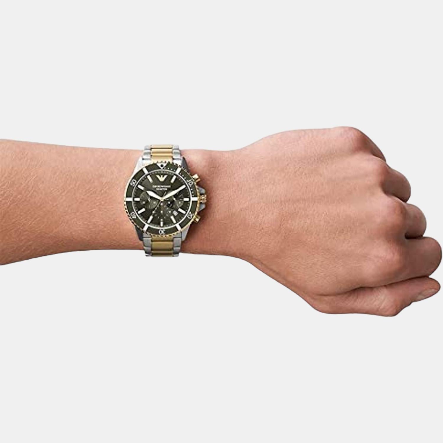 Emporio Armani 43 mm Round Quartz watch