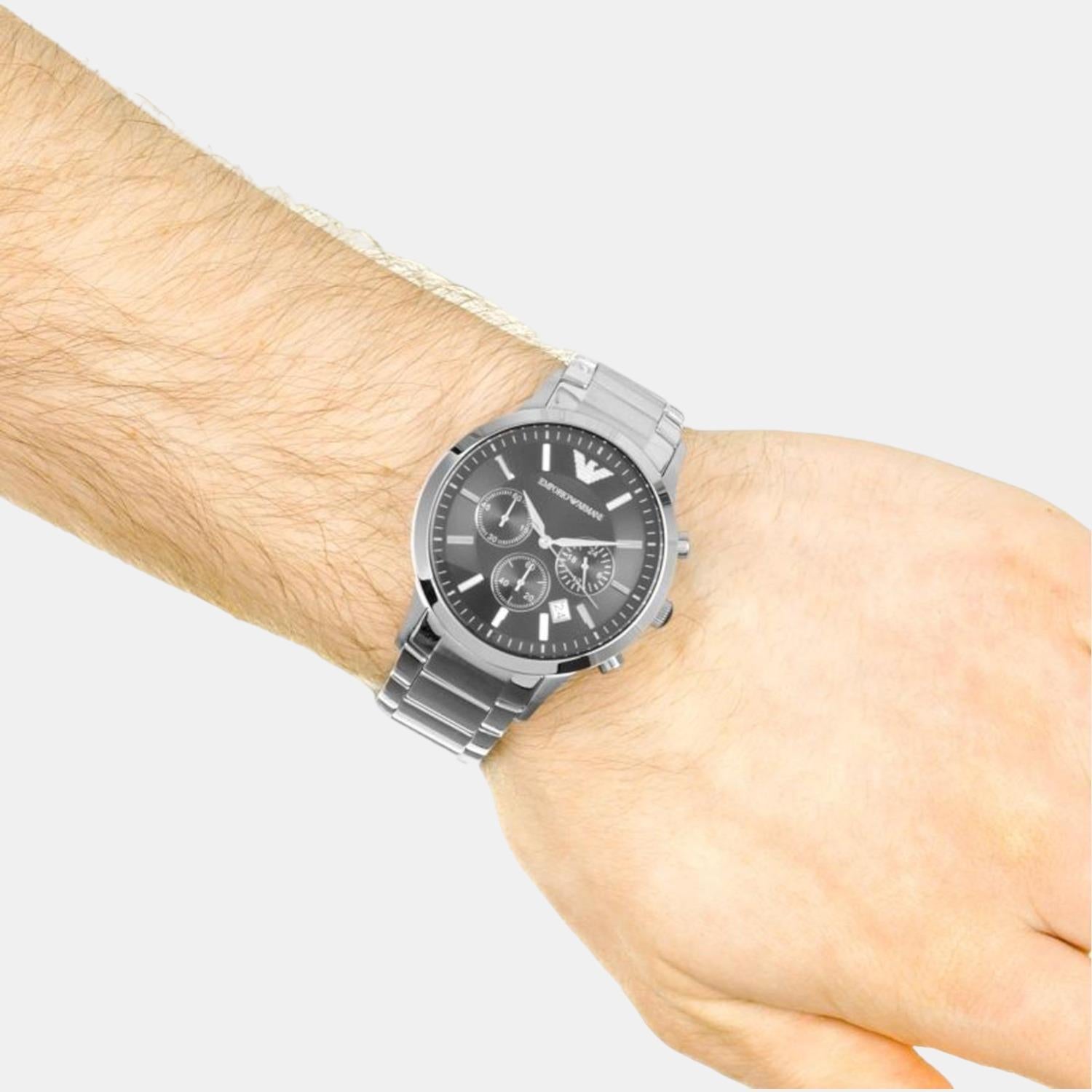 Emporio Armani 43 mm Round Quartz watch