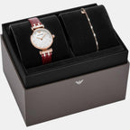 Emporio Armani Leather White watch