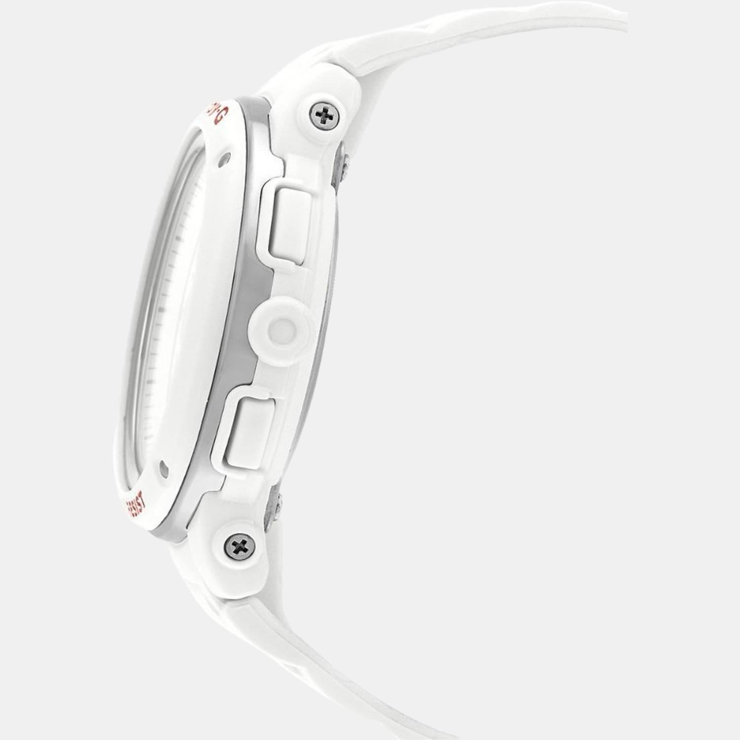 Casio 25 mm Round Quartz watch