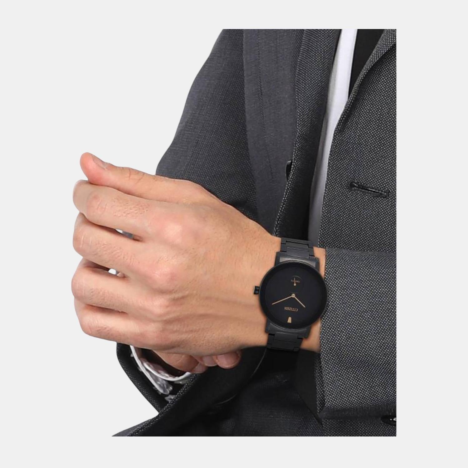 Citizen 42 mm Round Quartz watch