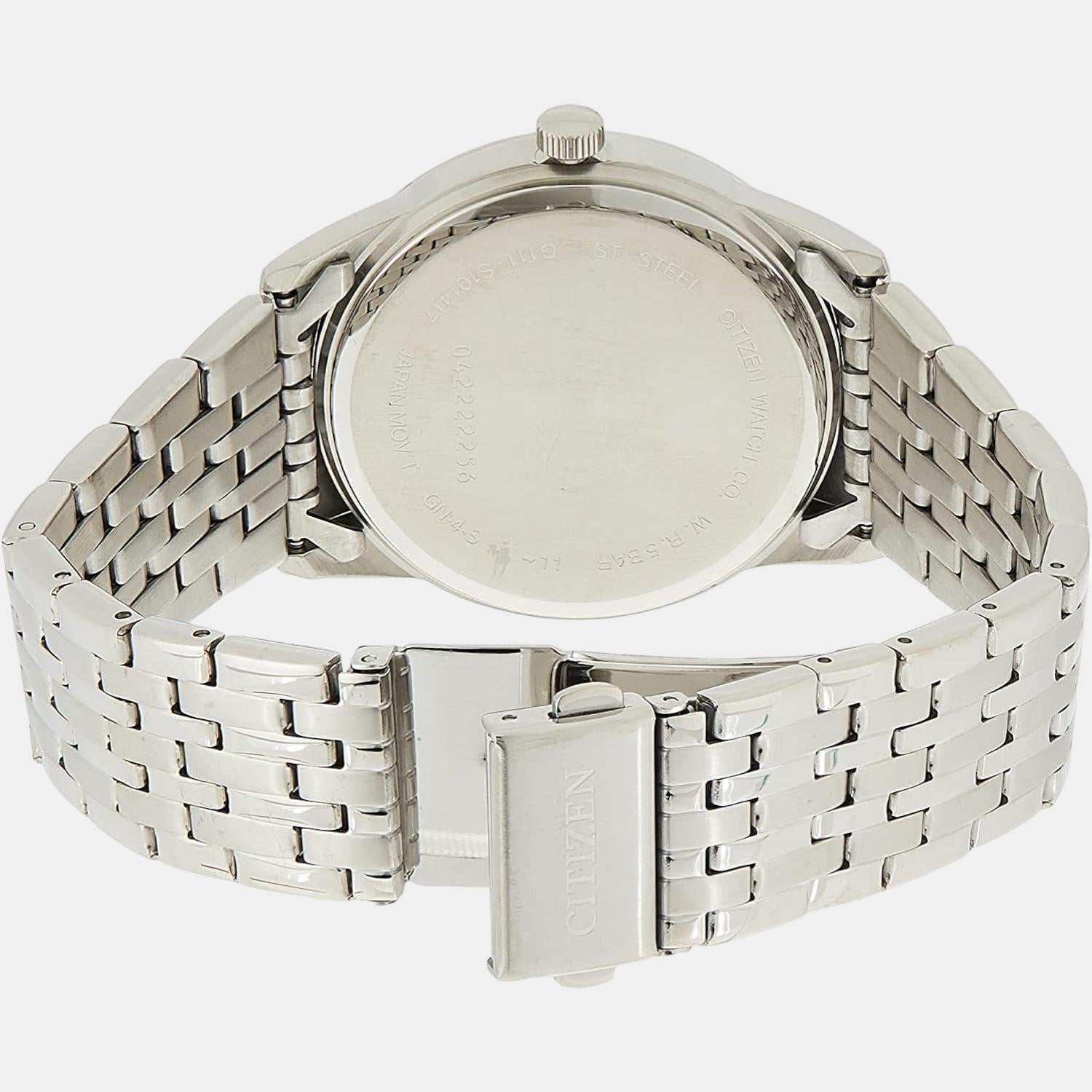 Citizen 39 mm Round Quartz watch