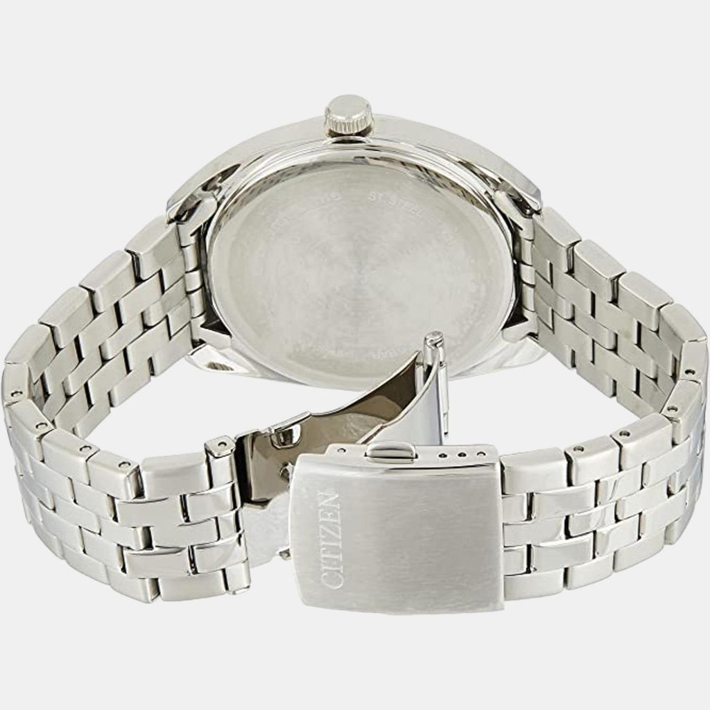 Citizen 42 mm Round Quartz watch