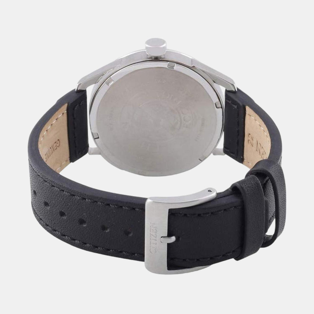 Citizen 42 mm Round Quartz watch