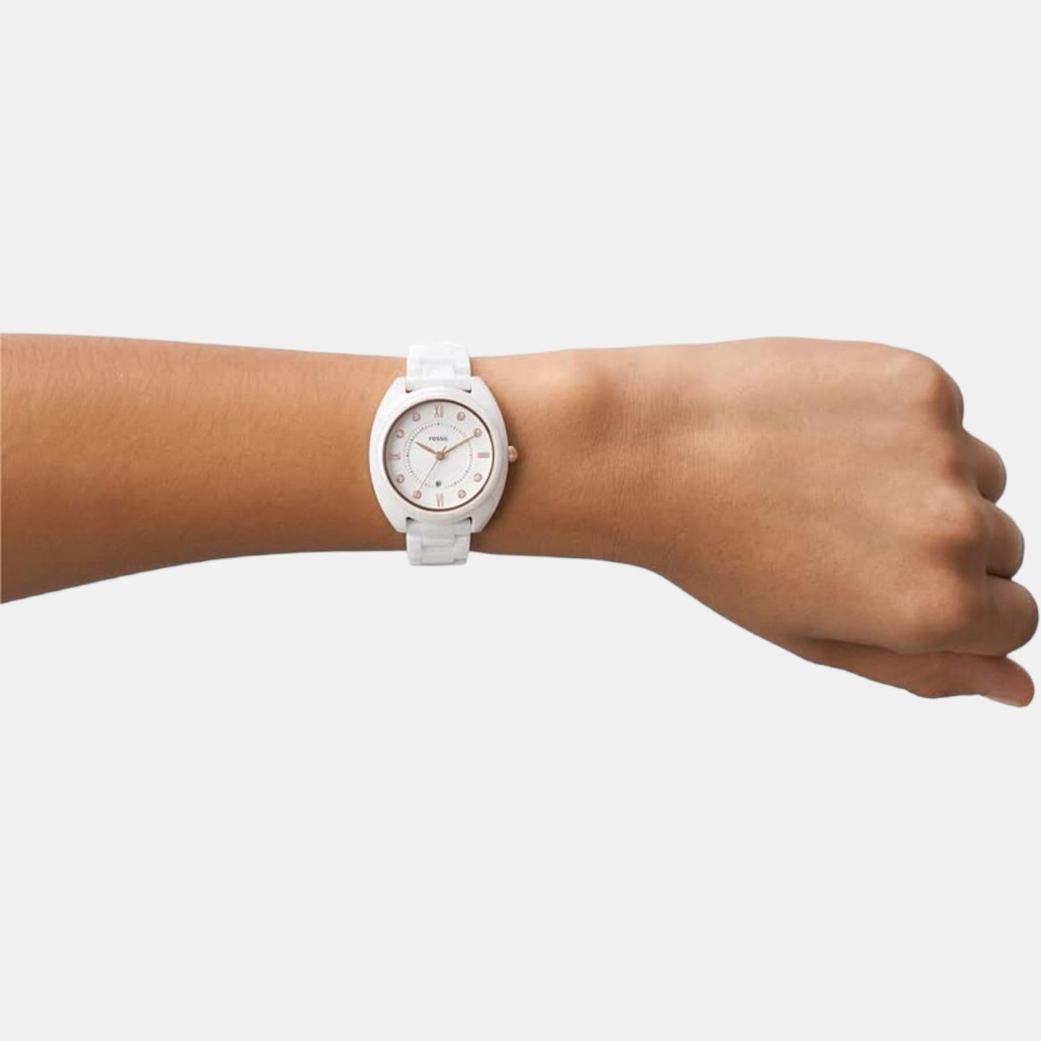 Fossil 34 mm White Quartz watch