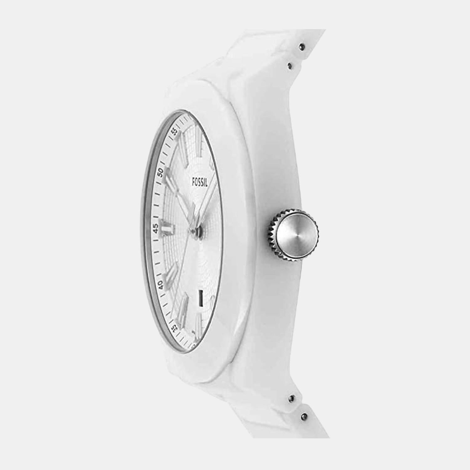 Fossil 42 mm Round Quartz watch