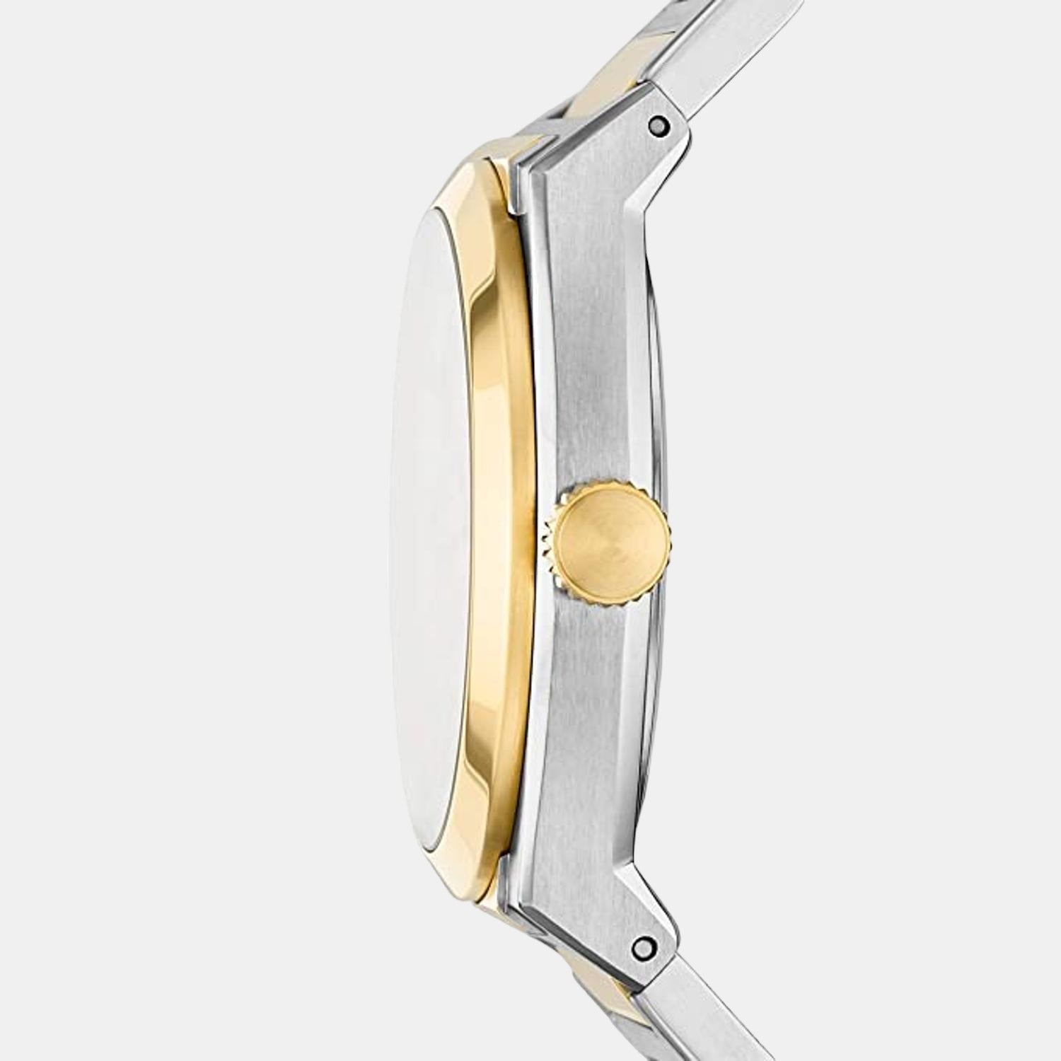 Fossil 42 mm Round Quartz watch