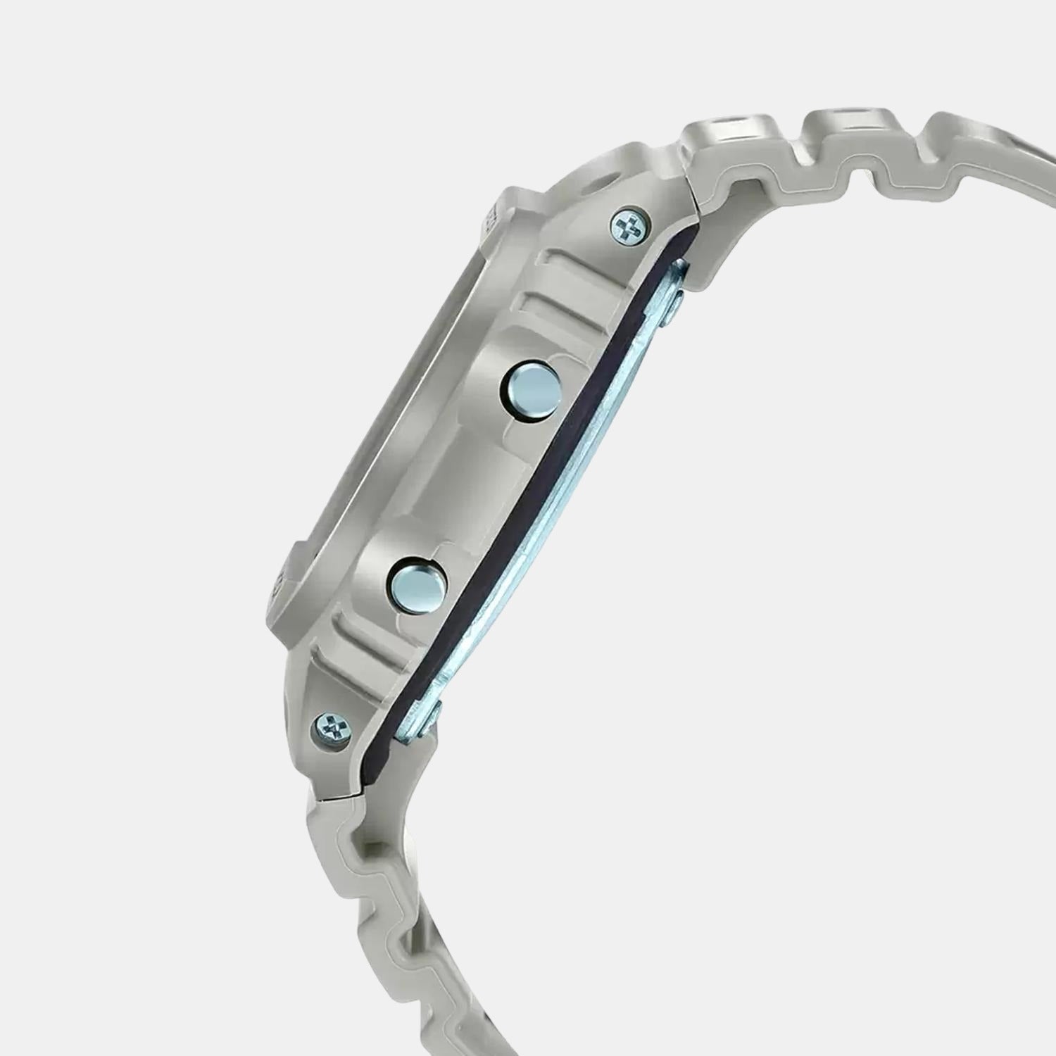 Casio 49 mm Round Quartz watch