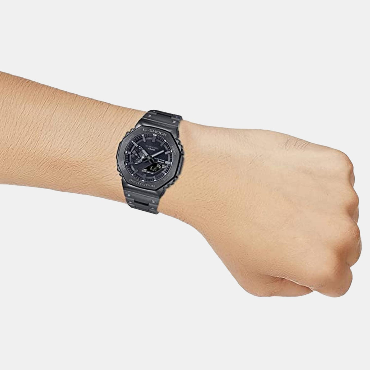 Casio Men Round Black watch