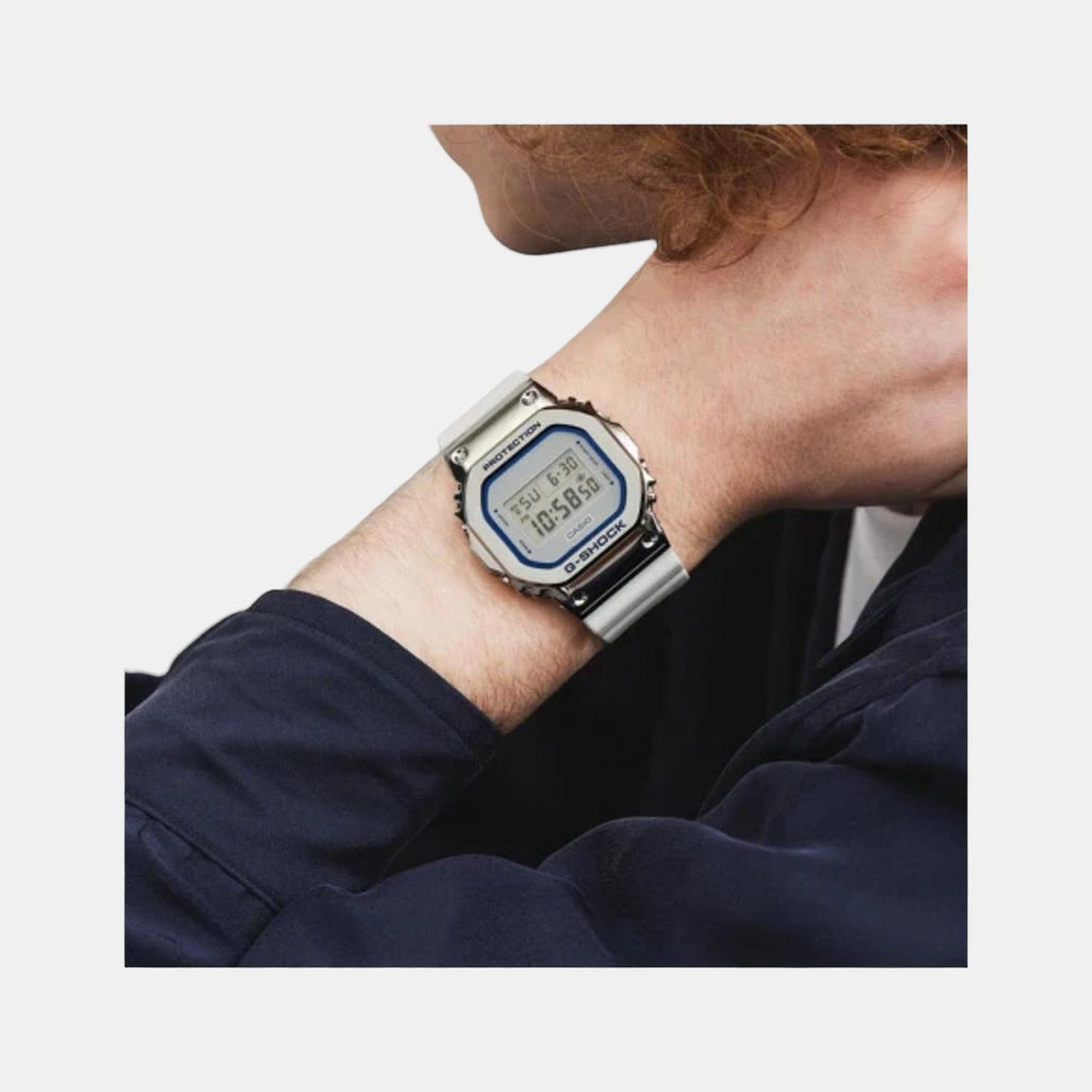 Casio 40 mm Rectangular Quartz watch