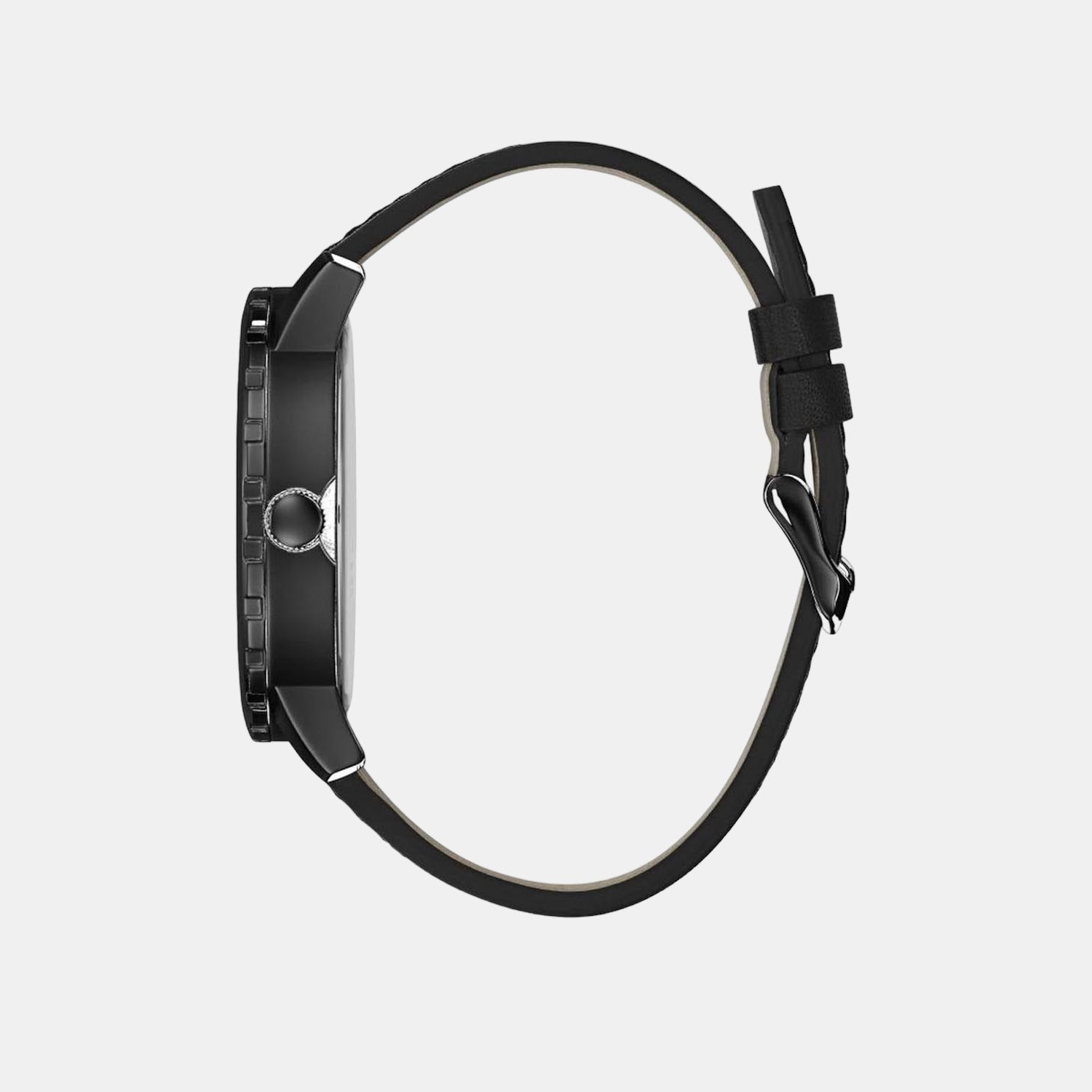 Guess Men Round Black watch