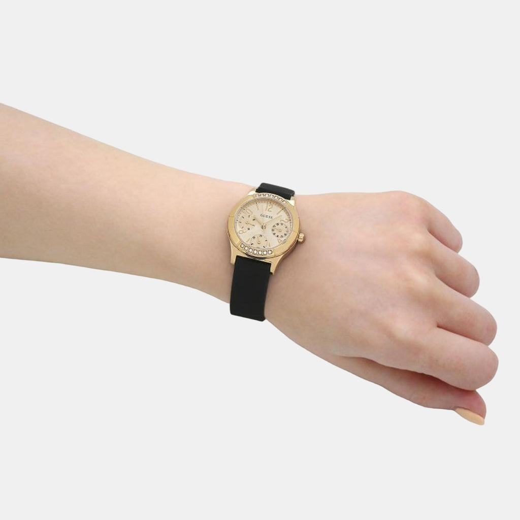 guess-stainless-steel-black-analog-female-watch-gw0451l1