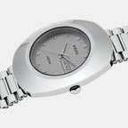Rado 36 mm Oval Quartz watch