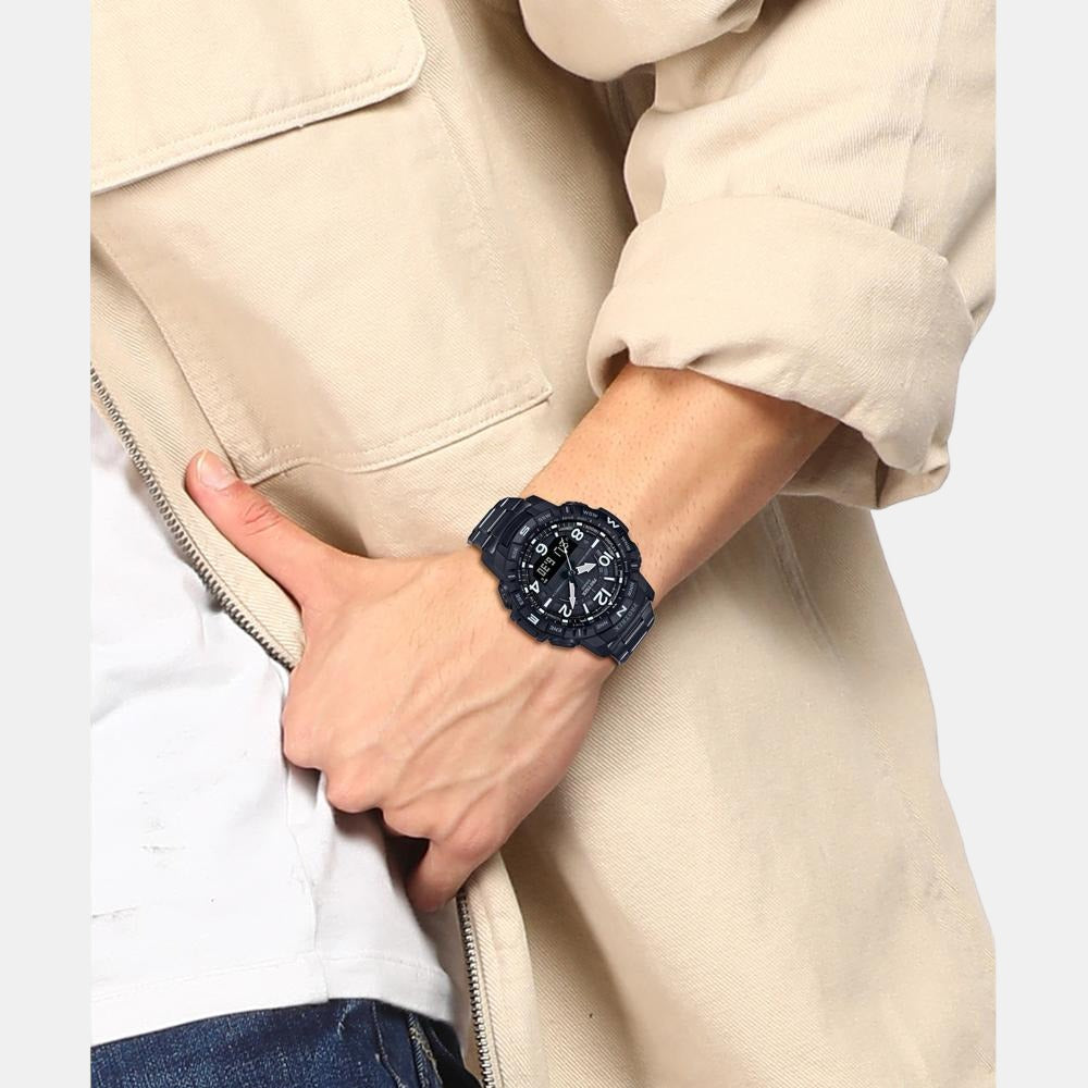 Casio 38 mm Round Quartz watch