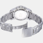 Seiko 42 mm Round Quartz watch