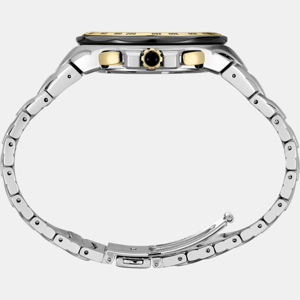 Seiko 46 mm Round Quartz watch