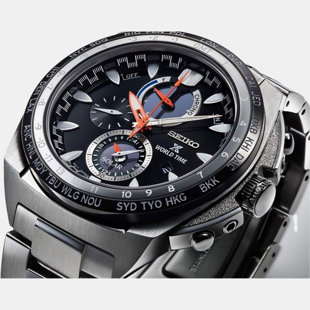 Seiko 45 mm Round Solar watch