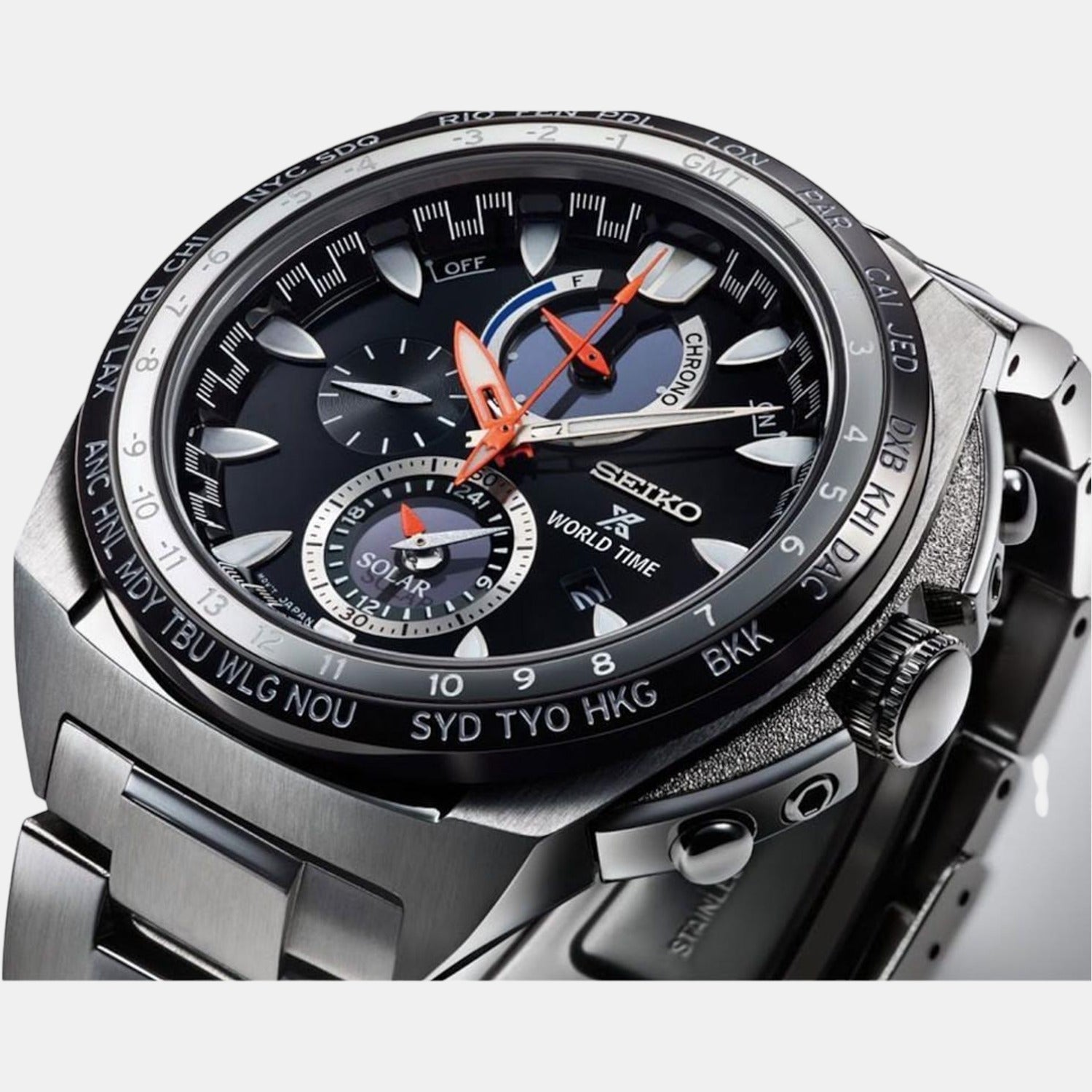 Seiko 45 mm Round Solar watch