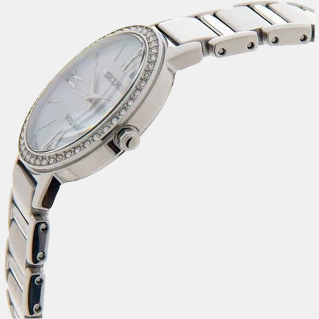 Seiko 30 mm Round Solar watch