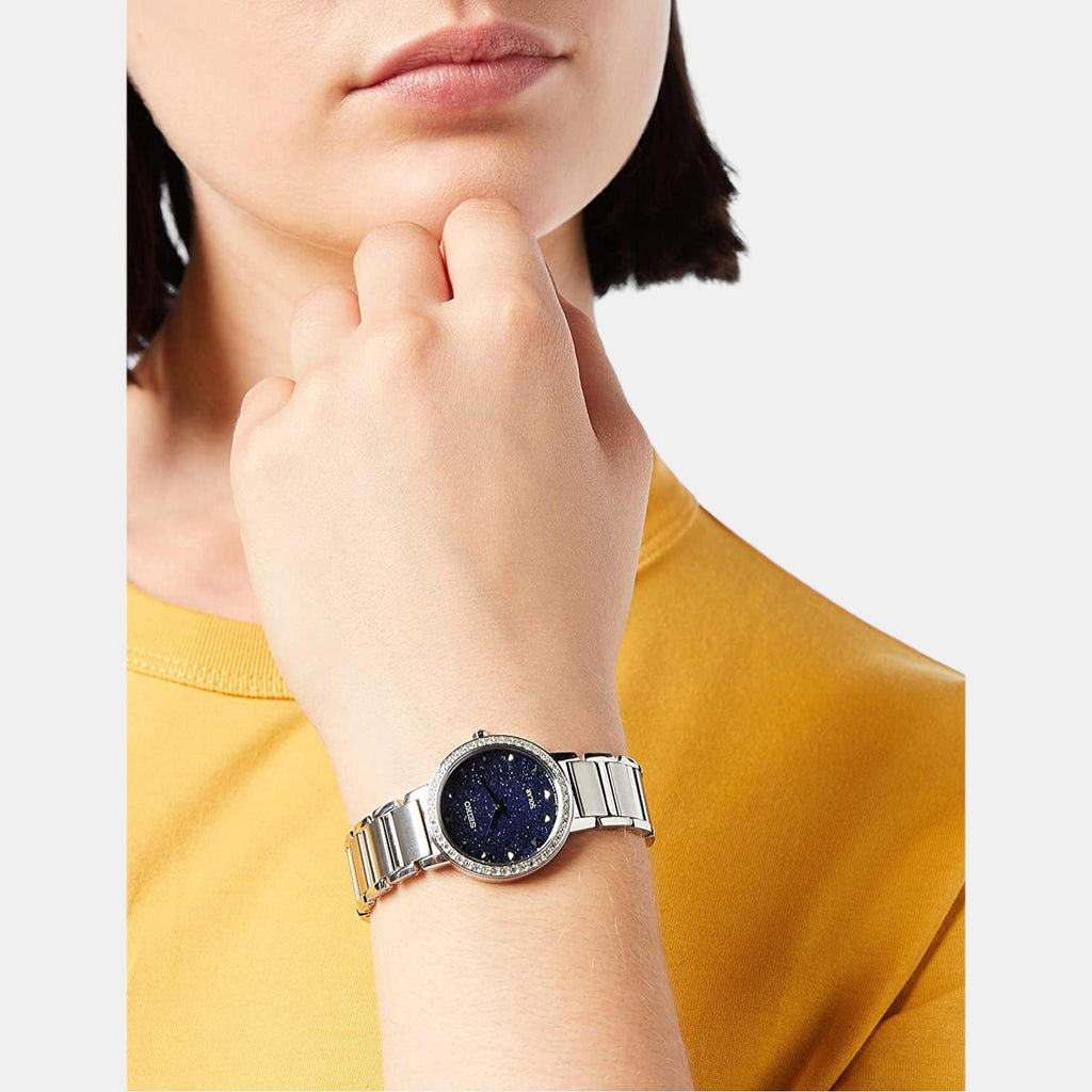 Seiko 30 mm Round Solar watch