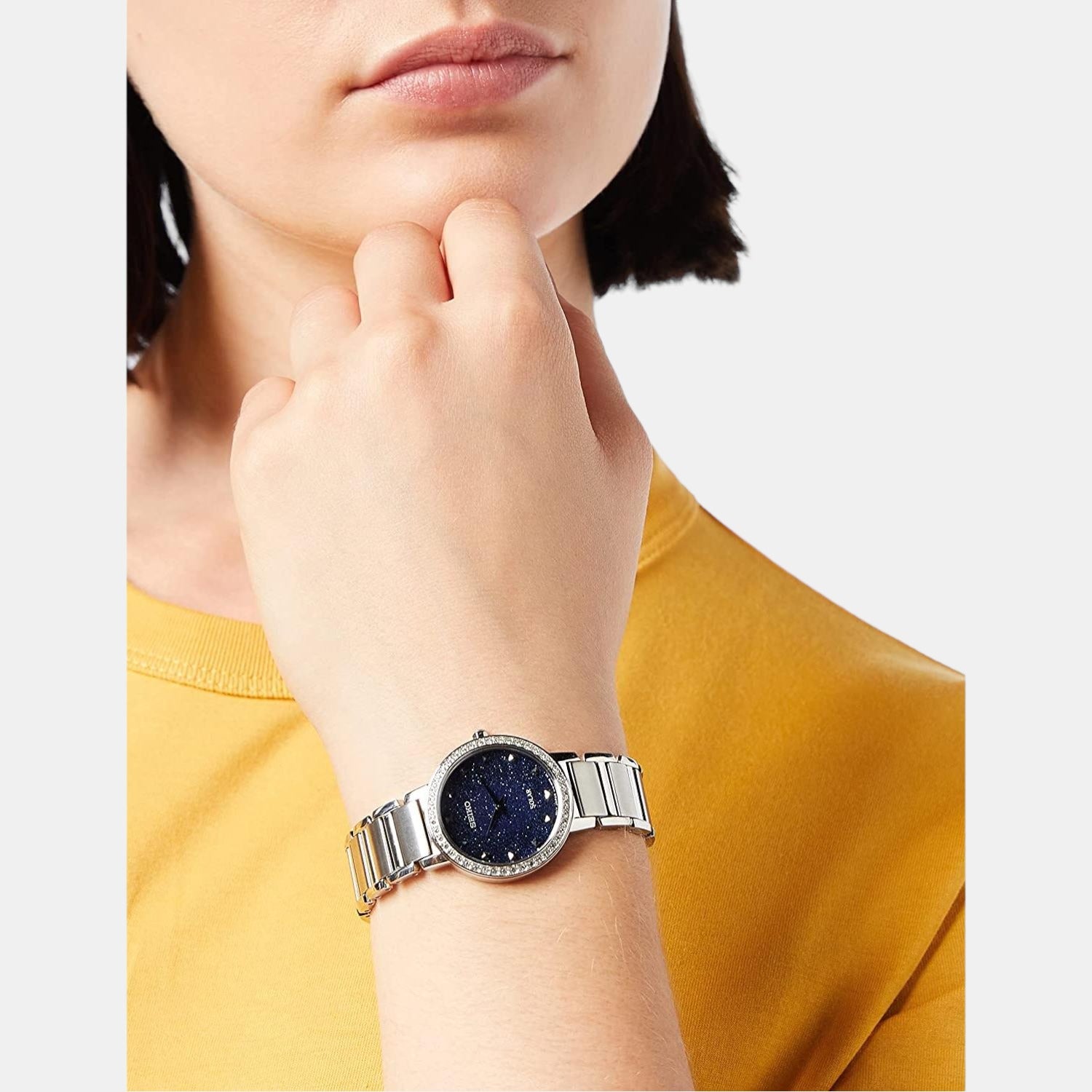 Seiko 30 mm Round Solar watch